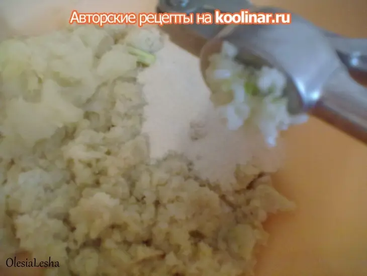 Мягкие,хрустящие,а главное...постные котлеты))): шаг 6