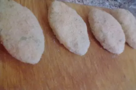 Мягкие,хрустящие,а главное...постные котлеты))): шаг 11