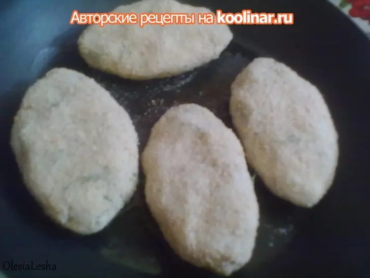 Мягкие,хрустящие,а главное...постные котлеты))): шаг 12