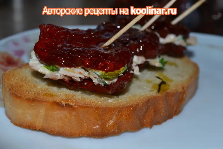 Вяленые помидоры с тунцом и сливочным сыром: шаг 1
