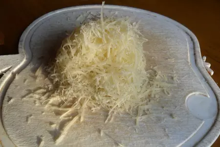 Корзинки из ветчины с яйцами: шаг 1