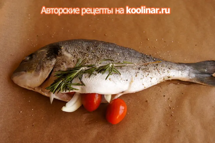 Дорада запеченная в духовке с розмарином: шаг 2