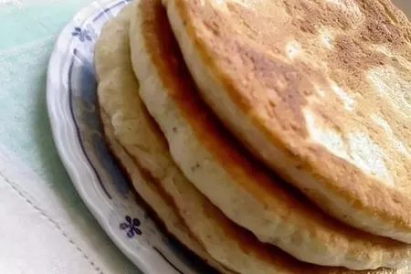 Ароматные постные лепёшки с чесноком и прованскими травками: шаг 6