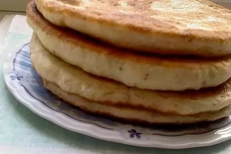 Ароматные постные лепёшки с чесноком и прованскими травками: шаг 7