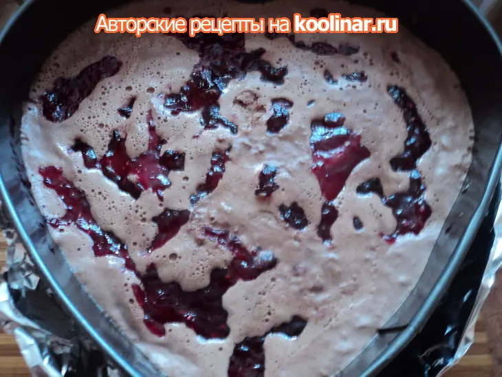 Торт с шоколадно-имбирным муссом и малиной.: шаг 8