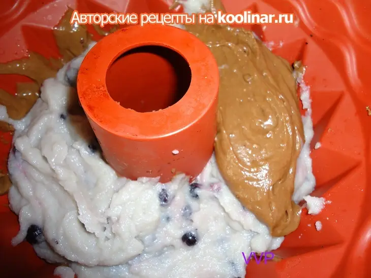Шоколадный кекс с заварным кремом: шаг 3