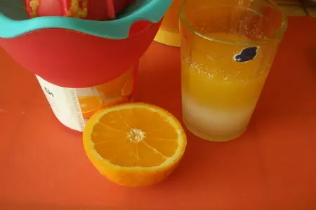 Печенье с цукатами и орехами "с праздником!": шаг 3
