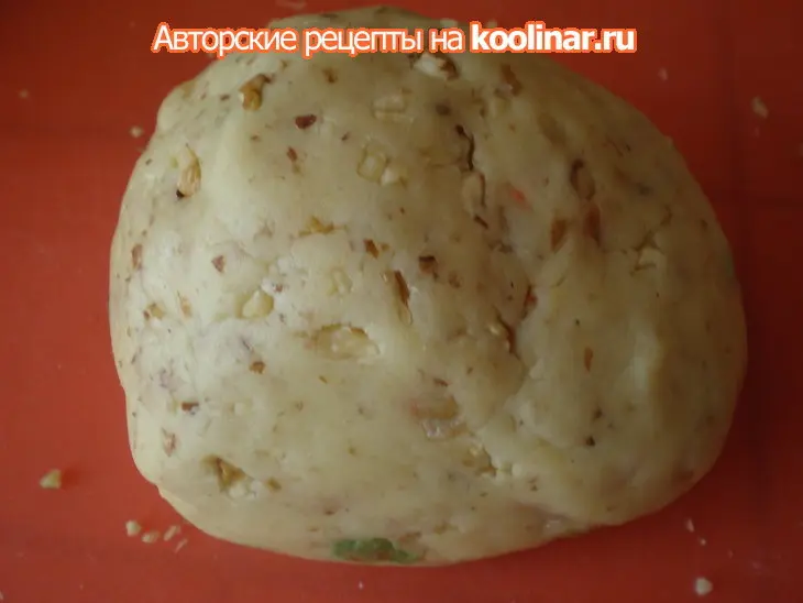 Печенье с цукатами и орехами "с праздником!": шаг 5