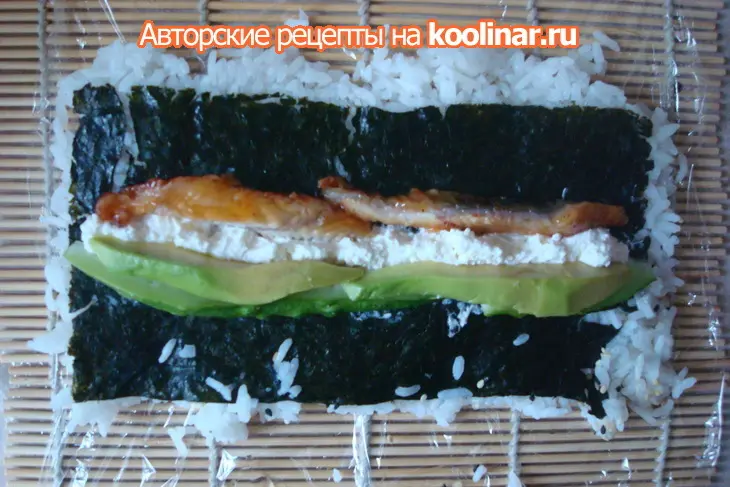 Роллы с копченым угрем и не только!: шаг 7