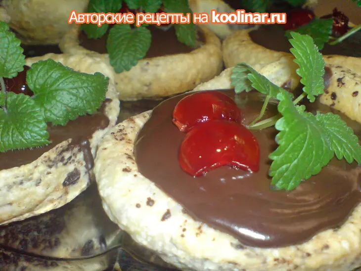 Пирожные-корзинки  "вишни &amp; шоколад": шаг 9