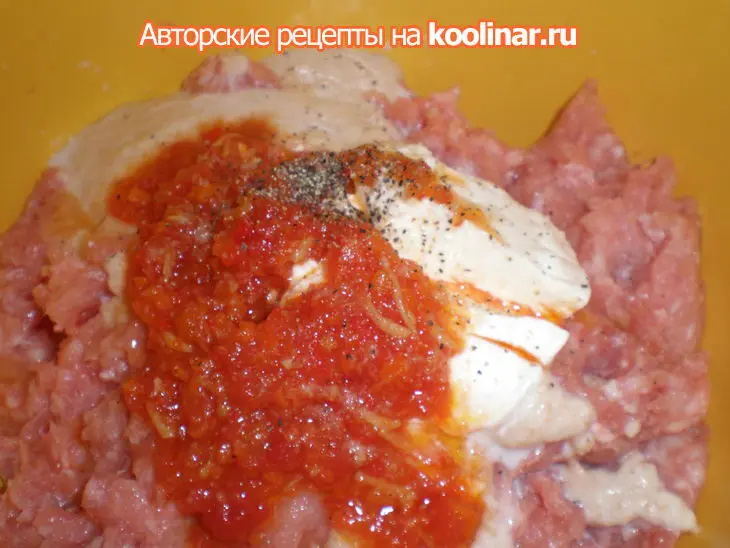 Котлеты из индюшиного фарша в гороховой панировке: шаг 2