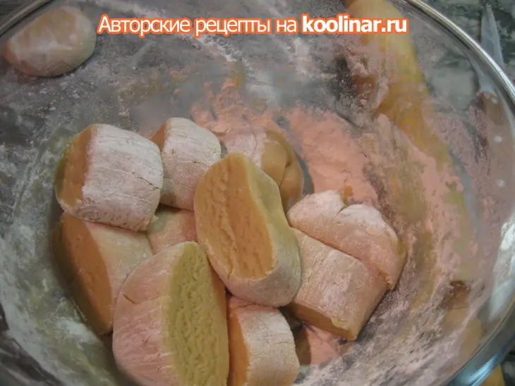 Медовый торт-кукла "дуняша": шаг 1