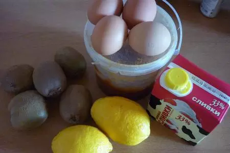 Медовый мусс с киви (mousse di miele ai kiwi): шаг 1