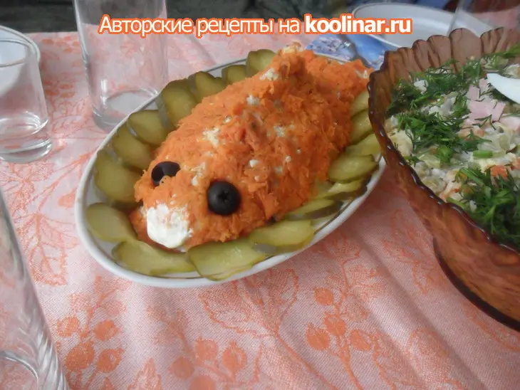 Салат "золотая рыбка": шаг 1