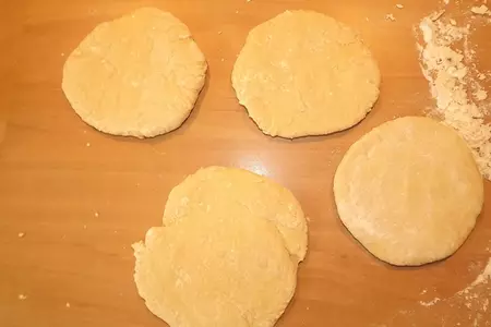 Кефирные лепешки: шаг 8
