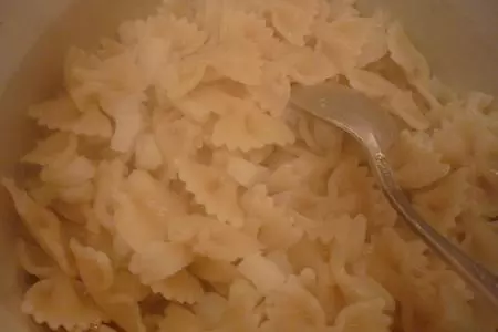 Фарфалле с соусом песто по-генуэзски: шаг 9