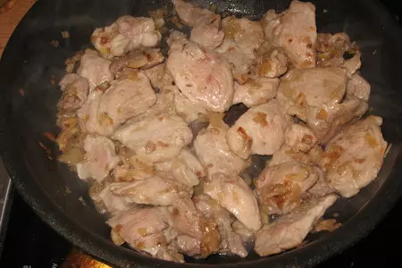 Слоёный салат с мясом: шаг 5