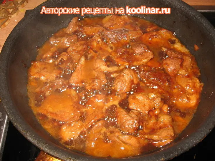 Слоёный салат с мясом: шаг 6