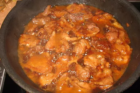 Слоёный салат с мясом: шаг 6