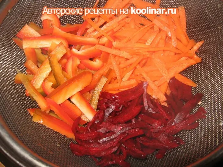 Слоёный салат с мясом: шаг 8