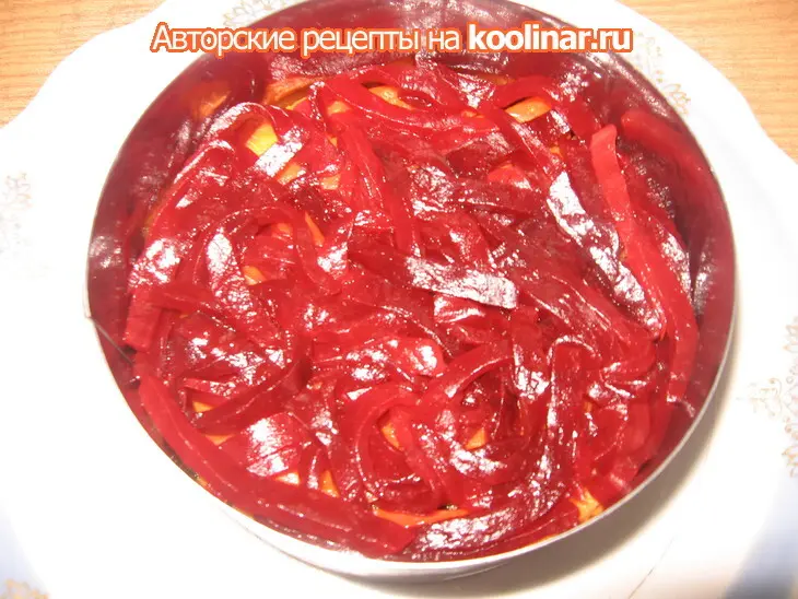 Слоёный салат с мясом: шаг 14