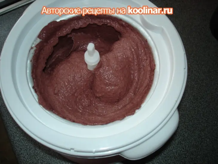Gelato-самое вкусное итальянское мороженое! ассорти из фисташкового и свекольного мороженого.: шаг 19