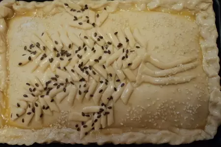 Пирог с капустой и копченостями.: шаг 4