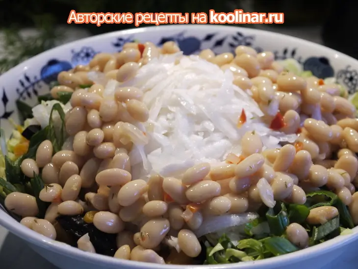 Капустный салат-микс со многими вкусными добавками: шаг 5