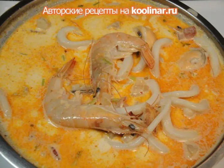Суп с фенхелем,карри и морскими друзьями: шаг 6