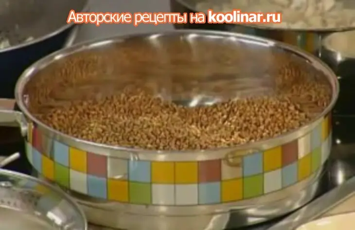Гречневое ризотто с сыром: шаг 2