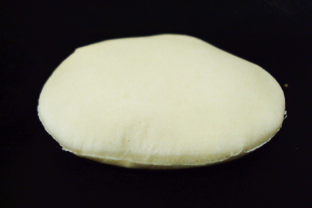 Хумус с батбут (миниатюрными марокканскими лепешками).: шаг 7