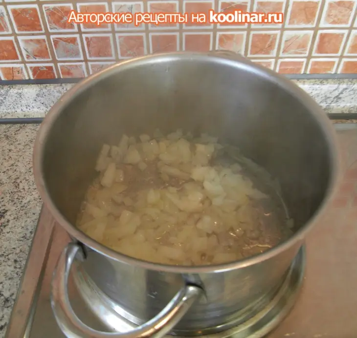 Горячий свекольный суп: шаг 1