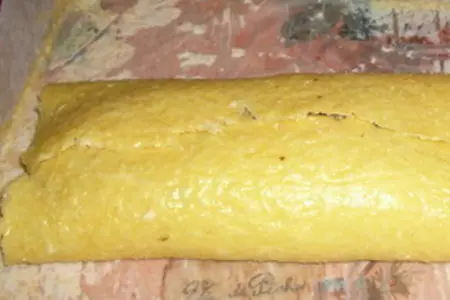 Мясной рулет в сырной корочке: шаг 3