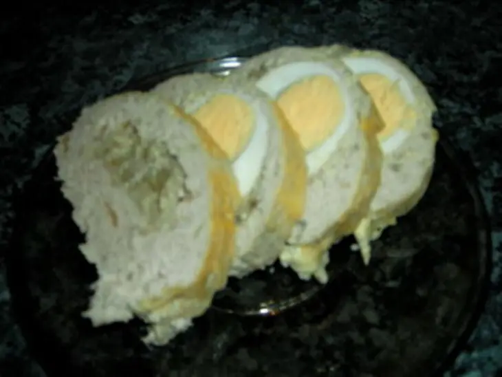 Рулет-кольцо мясной: шаг 4