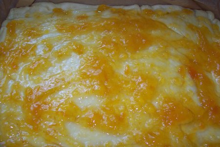 Пирог с абрикосовым вареньем и посыпкой "штрейзель": шаг 1
