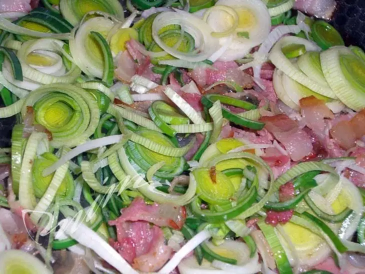 Чаудер с лососем и морепродуктами: шаг 2