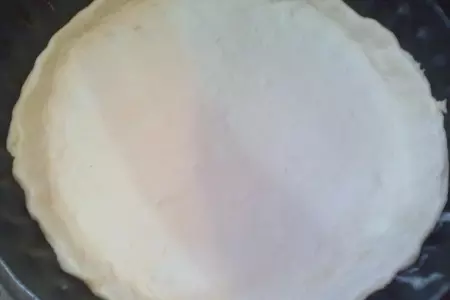 Пирог со шпинатом  и сыром фетакса...в яичной заливке))): шаг 9