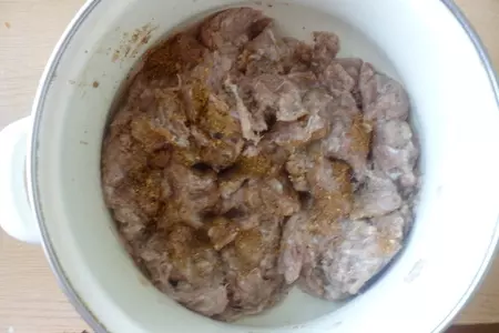 Колобки с мясом и кунжутом: шаг 4