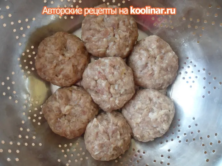 Колобки с мясом и кунжутом: шаг 9