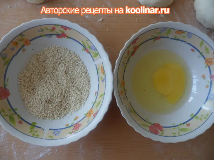 Колобки с мясом и кунжутом: шаг 13