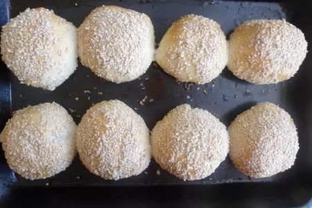 Колобки с мясом и кунжутом: шаг 15