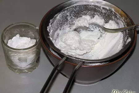 Кофейные булочки с творогом по мотивам "ром-бабы": шаг 7