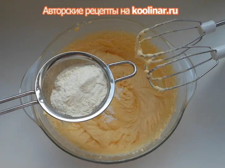 Кексы  с шоколадной крошкой: шаг 5
