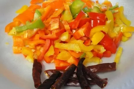 Гарнир к мясу по мексикански: шаг 3