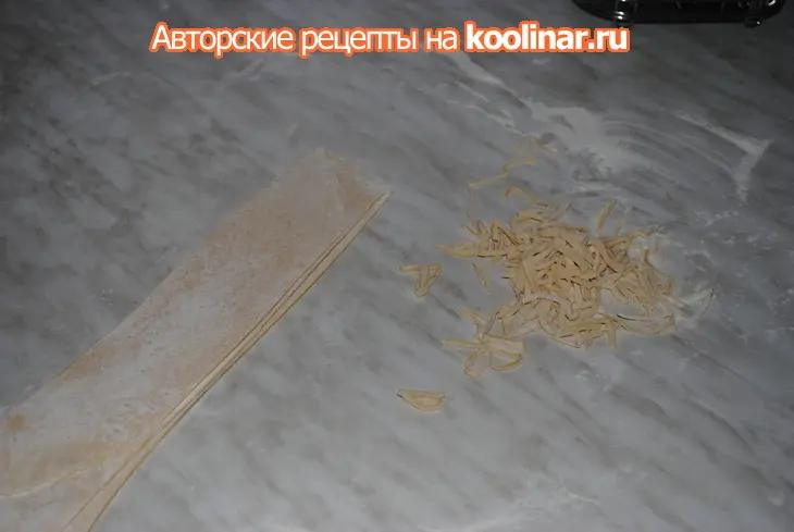Куриный суп с домашней лапшой: шаг 5
