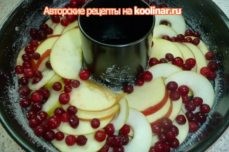 Фруктовый пирог " яблочно-грушевая дружба с клюквой": шаг 5