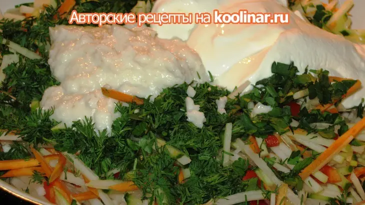 Супер-витаминный салат из кольраби: шаг 3