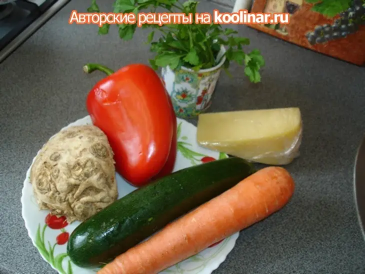 Салат из свежих овощей "радуга": шаг 1