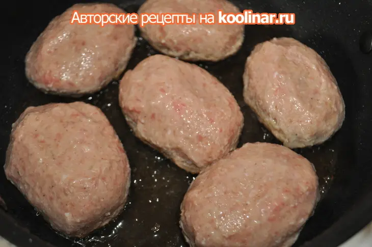 Котлеты домашние,без панировки или обед выходного дня.: шаг 5