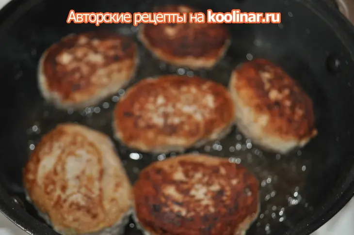 Котлеты домашние,без панировки или обед выходного дня.: шаг 6